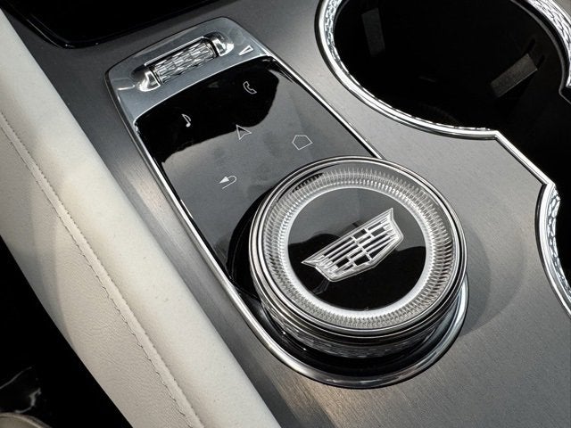 2026 Cadillac VISTIQ Luxury