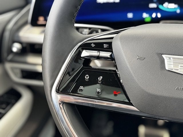 2026 Cadillac VISTIQ Luxury