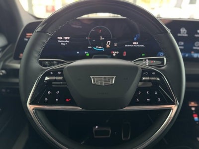 2026 Cadillac VISTIQ Luxury