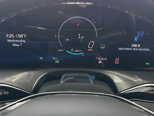 2026 Cadillac VISTIQ Luxury