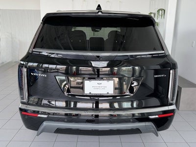 2026 Cadillac VISTIQ Luxury