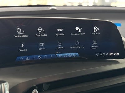 2026 Cadillac VISTIQ Luxury