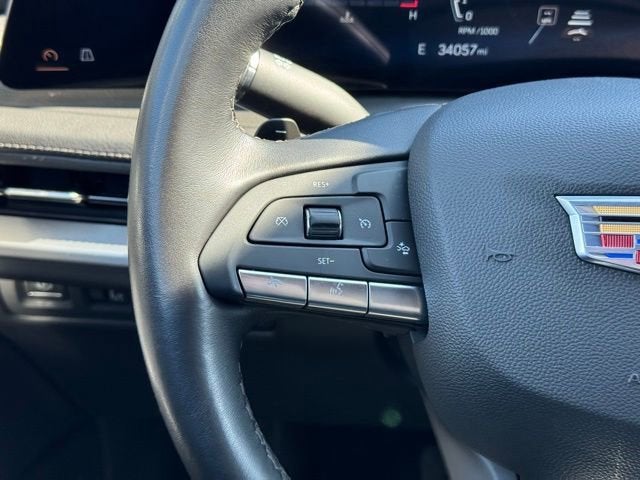 2025 Cadillac XT4 Premium Luxury