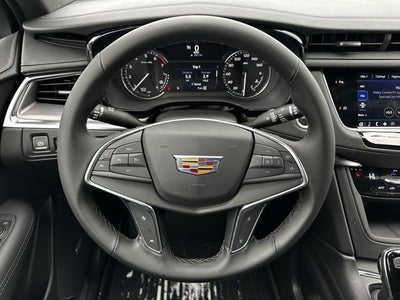 2025 Cadillac XT5 Luxury