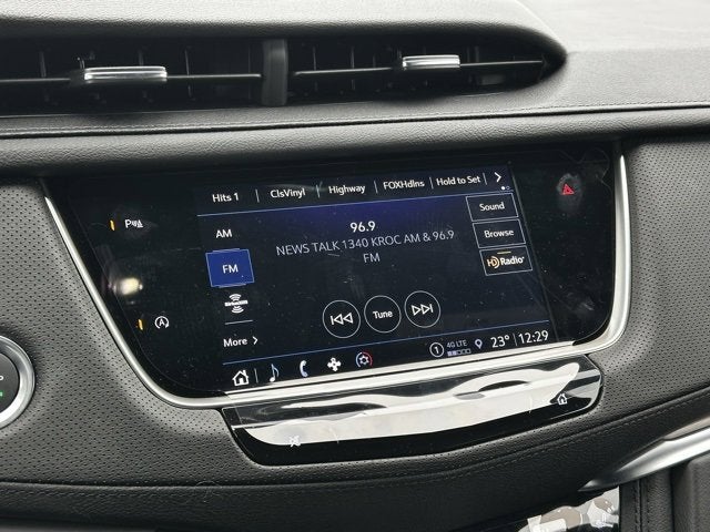 2025 Cadillac XT5 Luxury