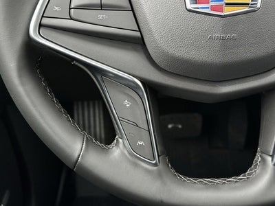 2025 Cadillac XT5 Luxury