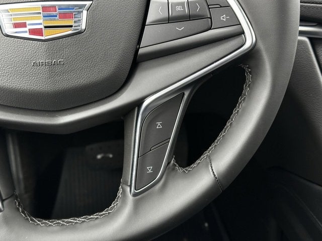 2025 Cadillac XT5 Luxury