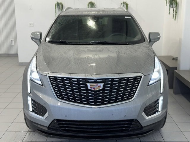 2025 Cadillac XT5 Luxury
