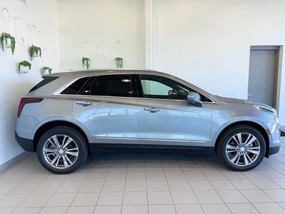 2026 Cadillac XT5 Premium Luxury