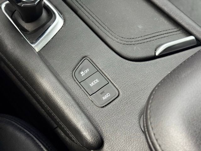 2017 Cadillac XT5 Luxury AWD