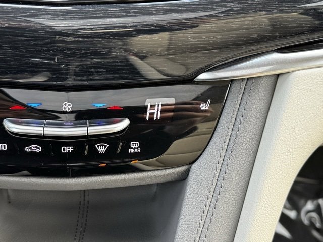 2021 Cadillac XT6 Premium Luxury