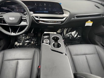 2025 Cadillac LYRIQ Luxury 1