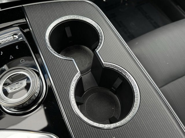 2025 Cadillac LYRIQ Luxury 1