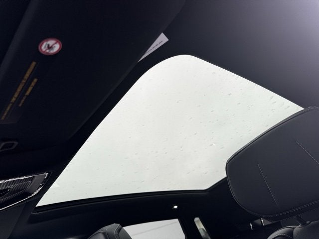 2025 Cadillac LYRIQ Luxury 1