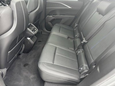 2025 Cadillac LYRIQ Luxury 1