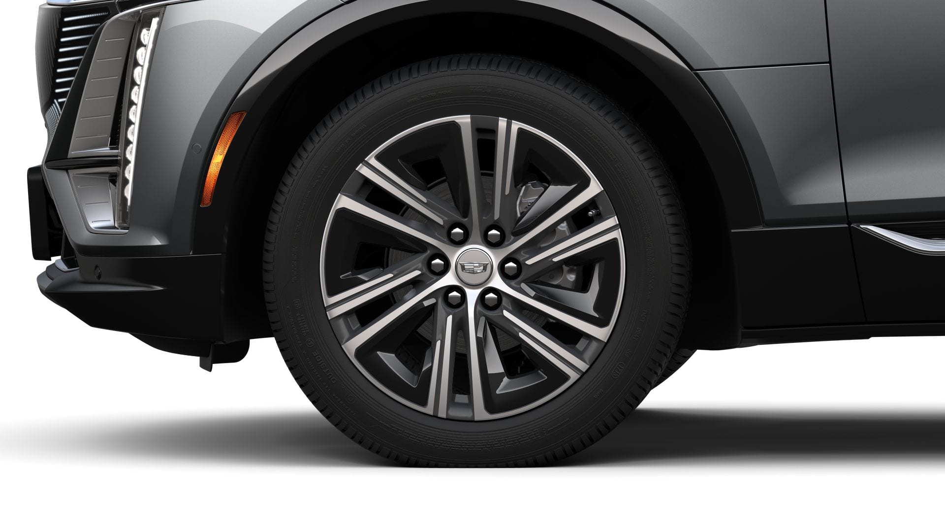 2025 Cadillac LYRIQ Luxury 1