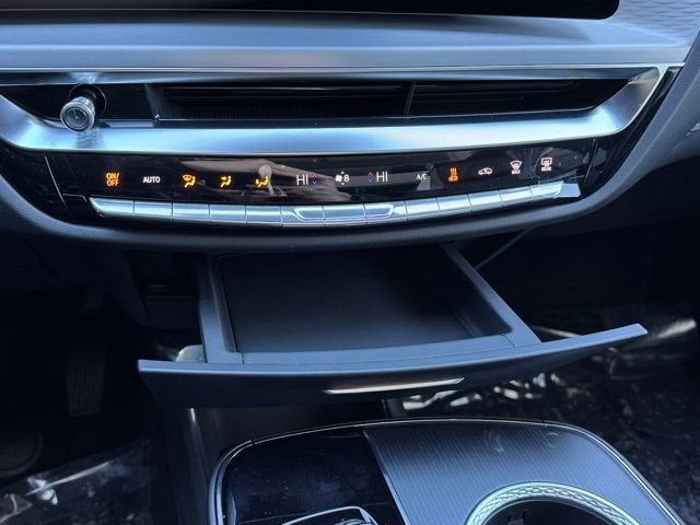 2026 Cadillac LYRIQ Premium Luxury