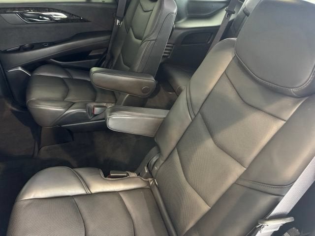 2016 Cadillac Escalade Platinum