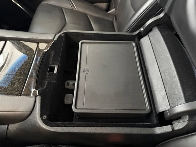 2016 Cadillac Escalade Platinum