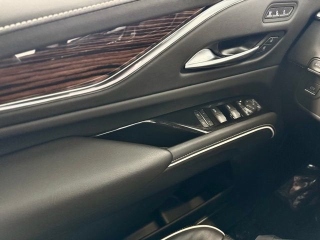 2023 Cadillac Escalade ESV Premium Luxury