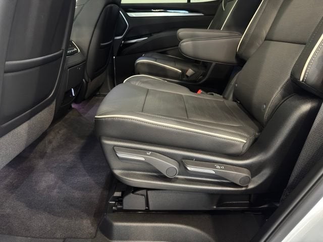 2026 Cadillac Escalade Sport - Photo 9